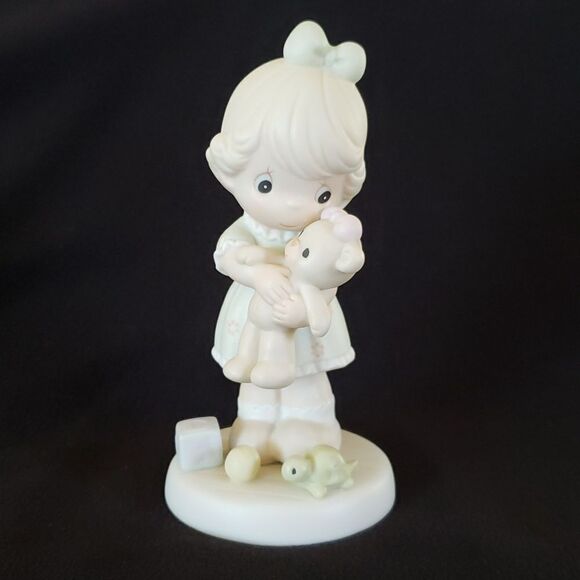 Vintage 1993 Precious Moments “Loving” Porcelain Figurine PM932 - Picture 5 of 11